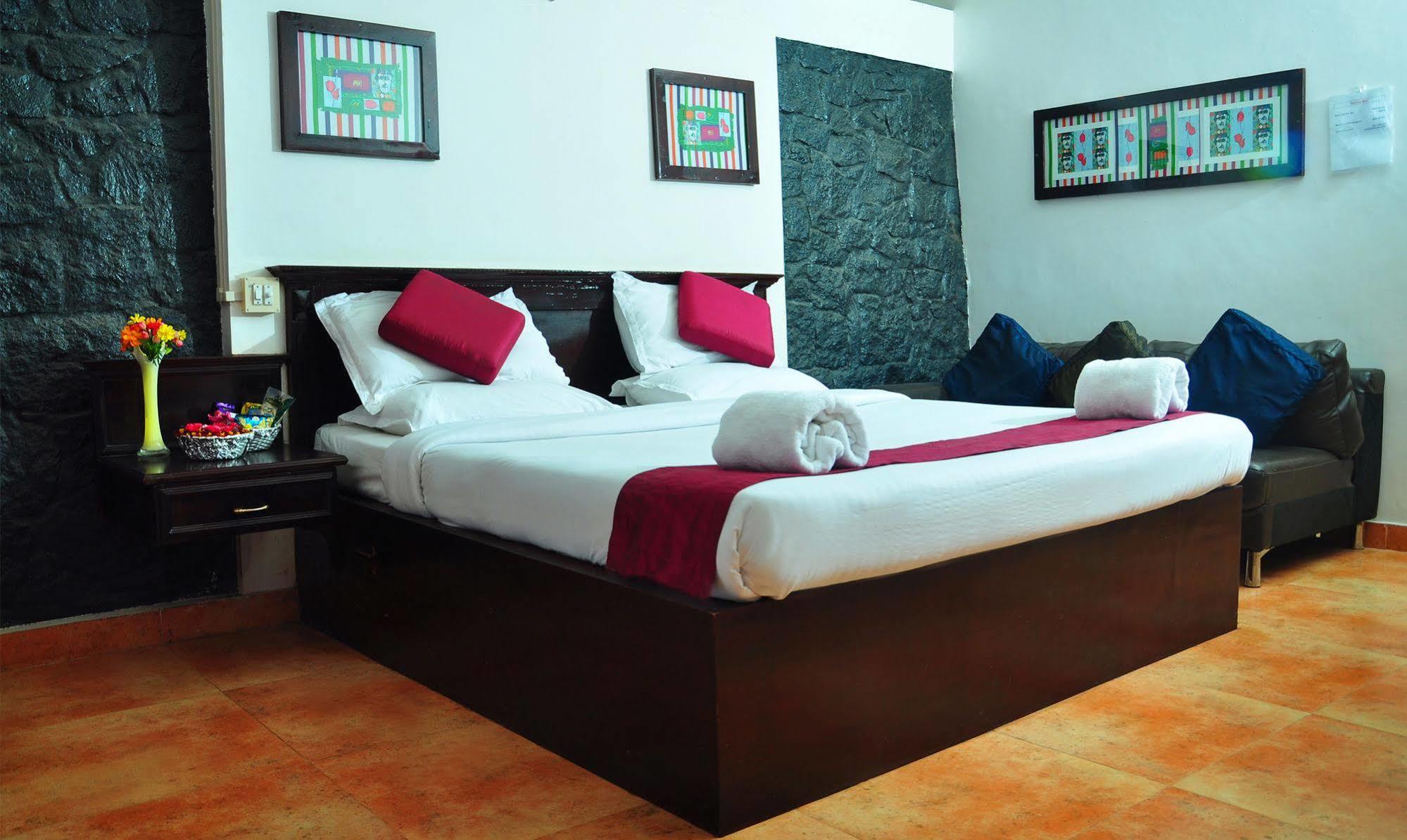 Punarjani Ayurvedic Resorts Ramakkalmedu Bagian luar foto